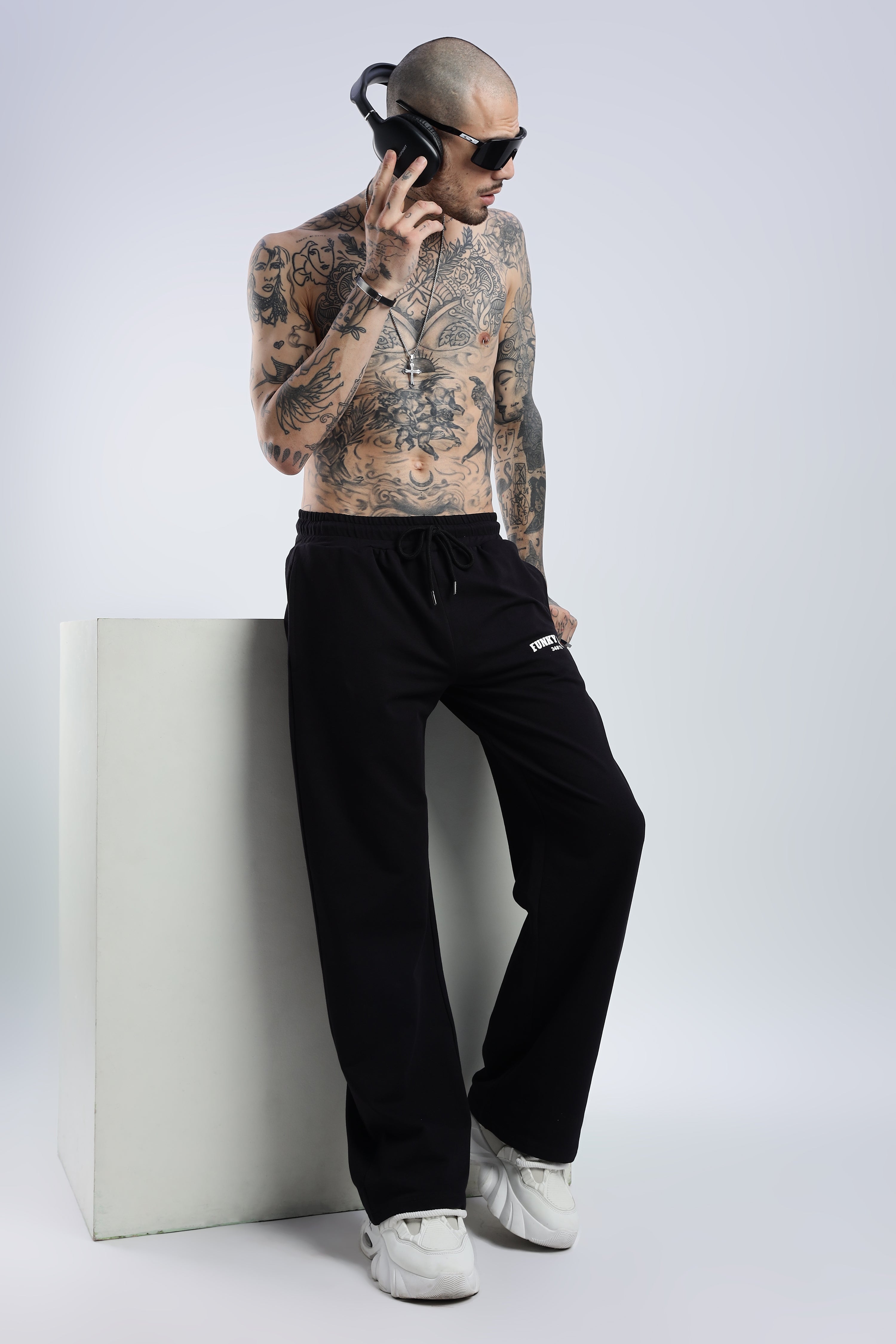 Funky Era WIde Leg Sweatpants