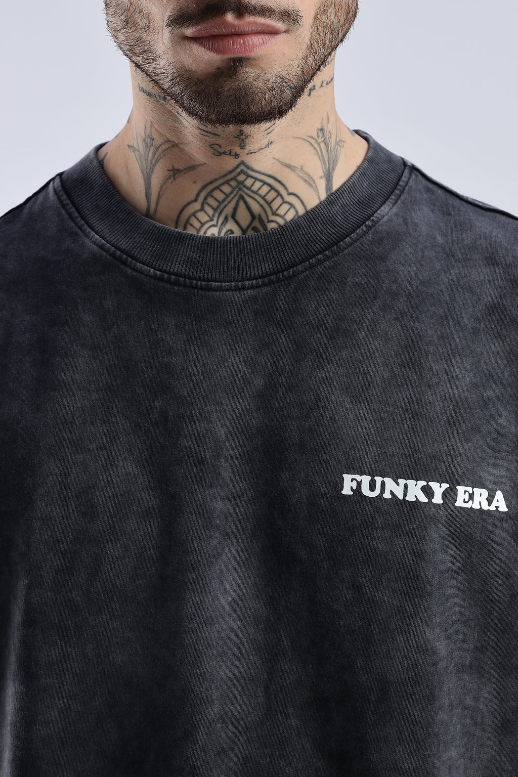 Acid Wash Black Signature Tank