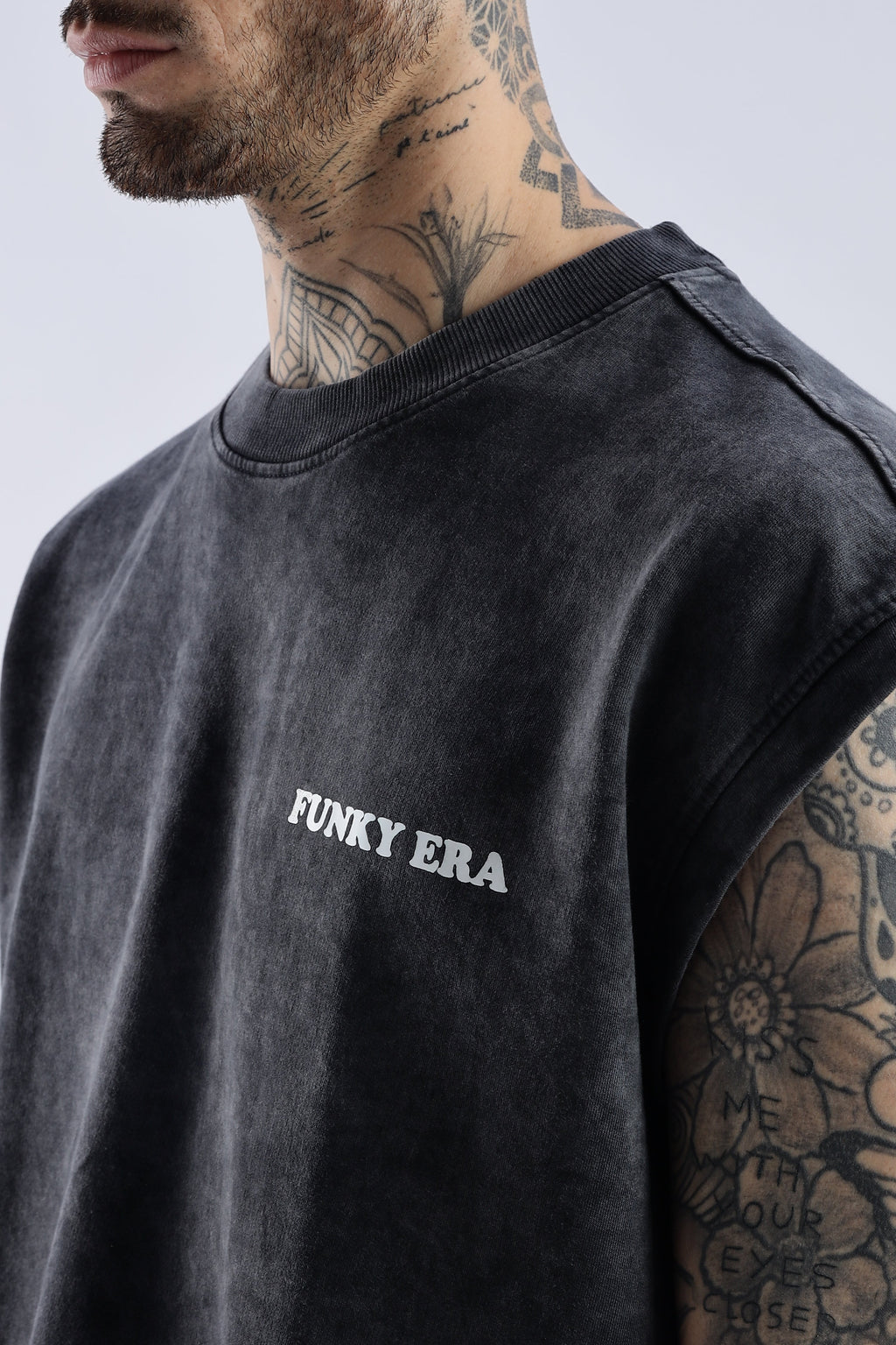 Acid Wash Black Signature Tank