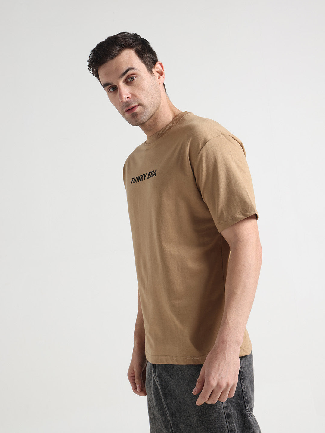 Cheering Beige Oversized Tee