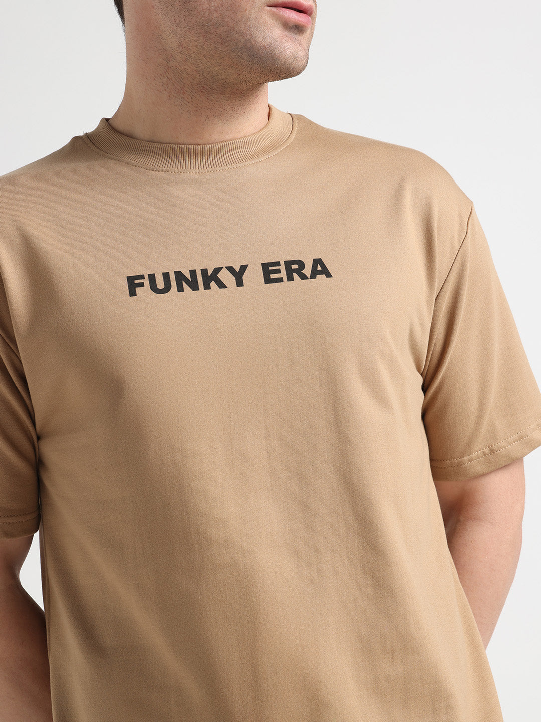 Cheering Beige Oversized Tee